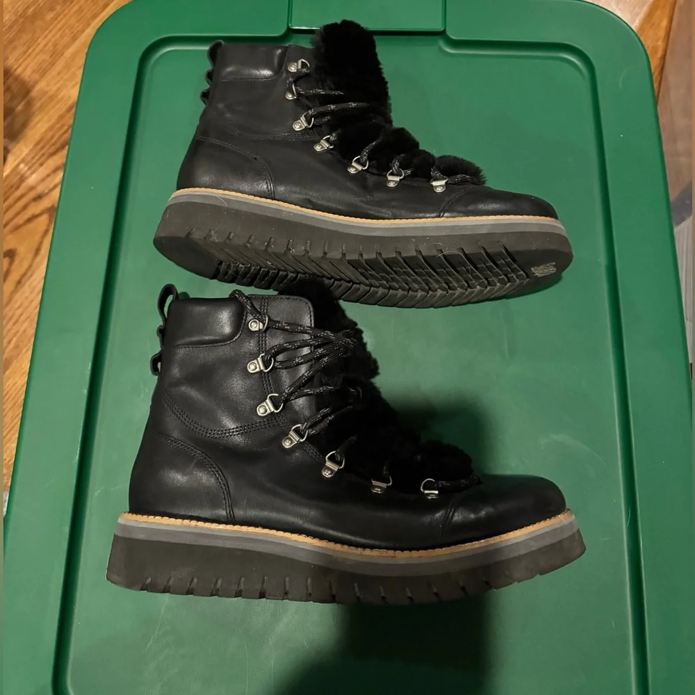 Cole Haan Women’s Zerogrand Lodge Hiker Boots Faux Fur Trim Winter Boots Leather